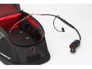 Gniazdo zapalniczki na... 2