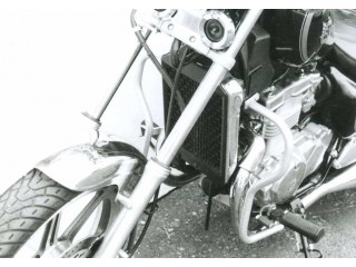 Chromowana osłona silnika... 2