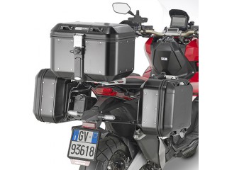 Stelaż pod kufry boczne...