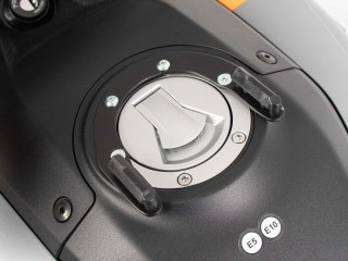 Tankring BASIC z zapięciem...