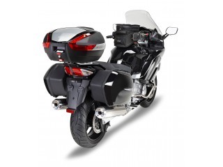 Stelaż pod kufer centralny... 2