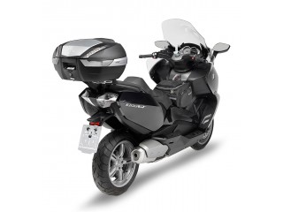 Stelaż pod kufer centralny... 2