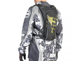 Plecak GIVI GRT719 (3 litry ) 2