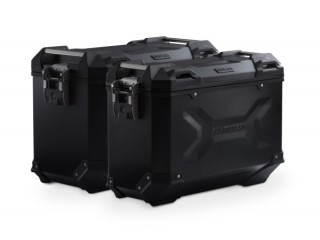 Zestaw aluminiowych kufrów...