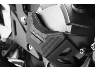 Osłona pokrywy silnika... 2