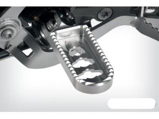 Podnóżki kierowcy...