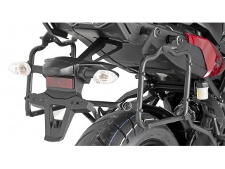 Stelaż pod kufry boczne...