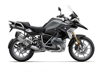 Stelaże pod kufry boczne...