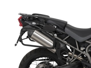 Stelaże pod kufry boczne...