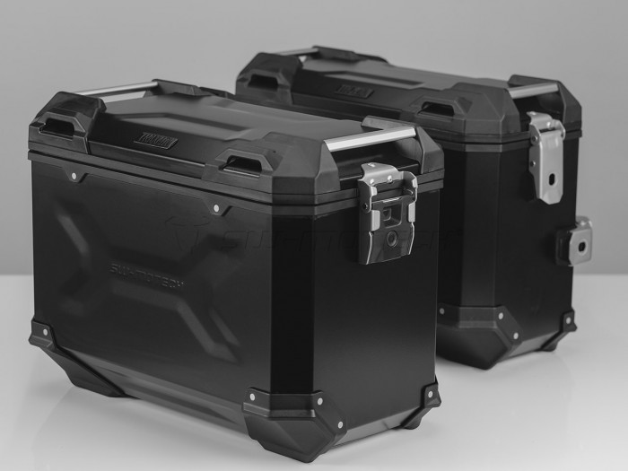 Zestaw aluminiowych kufrów bocznych Sw-Motech Trax ADV do BMW F650GS/F700GS/F800GS - czarne