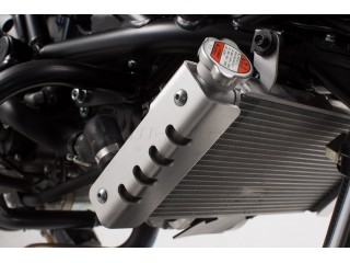 Osłona chłodnicy oleju...