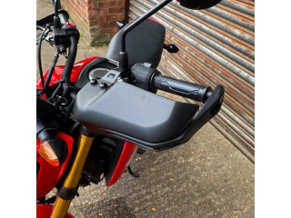 Handbary Pyramid do Honda... 2